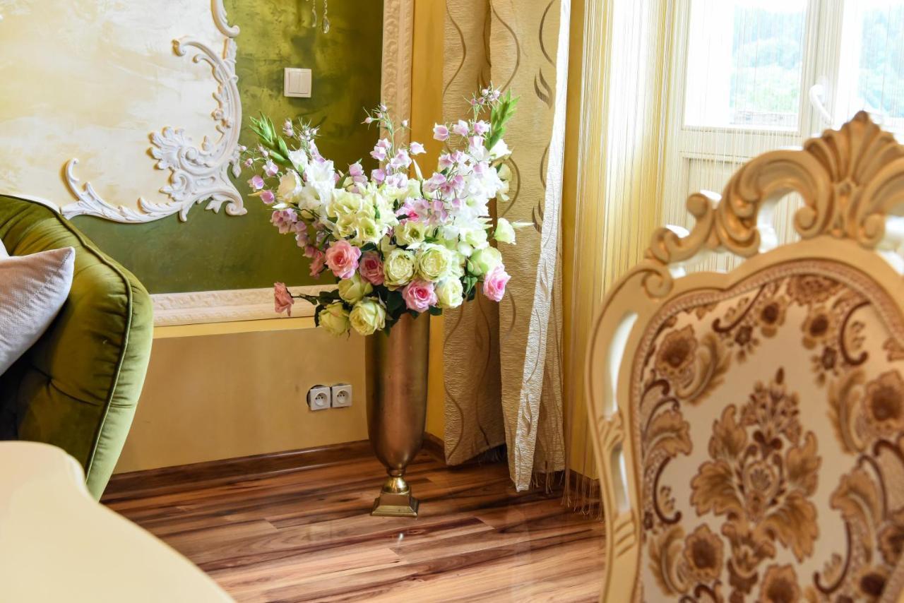 Rose Apartment Marianske Lazne Exterior photo