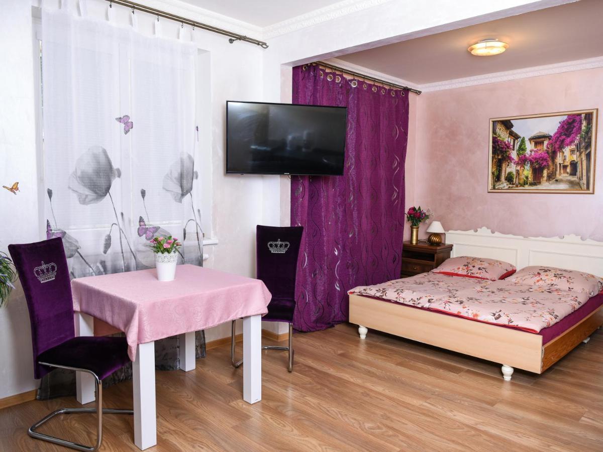 Rose Apartment Marianske Lazne Exterior photo